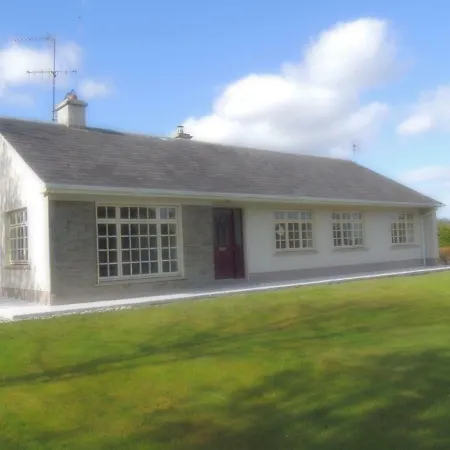 Sunlight Bellfield Country Bungalow Mountshannon